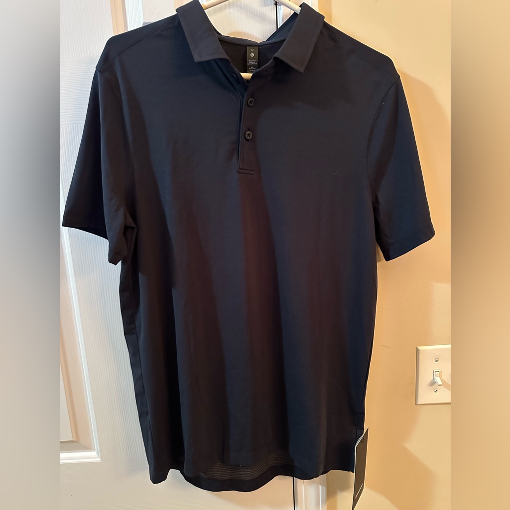 Lululemon Evolution Polo